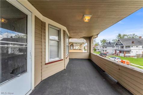 414 E 148th Street Cleveland OH 44110