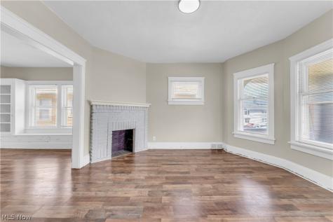 414 E 148th Street Cleveland OH 44110