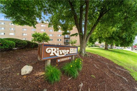 20333 Detroit Road Rocky River OH 44116