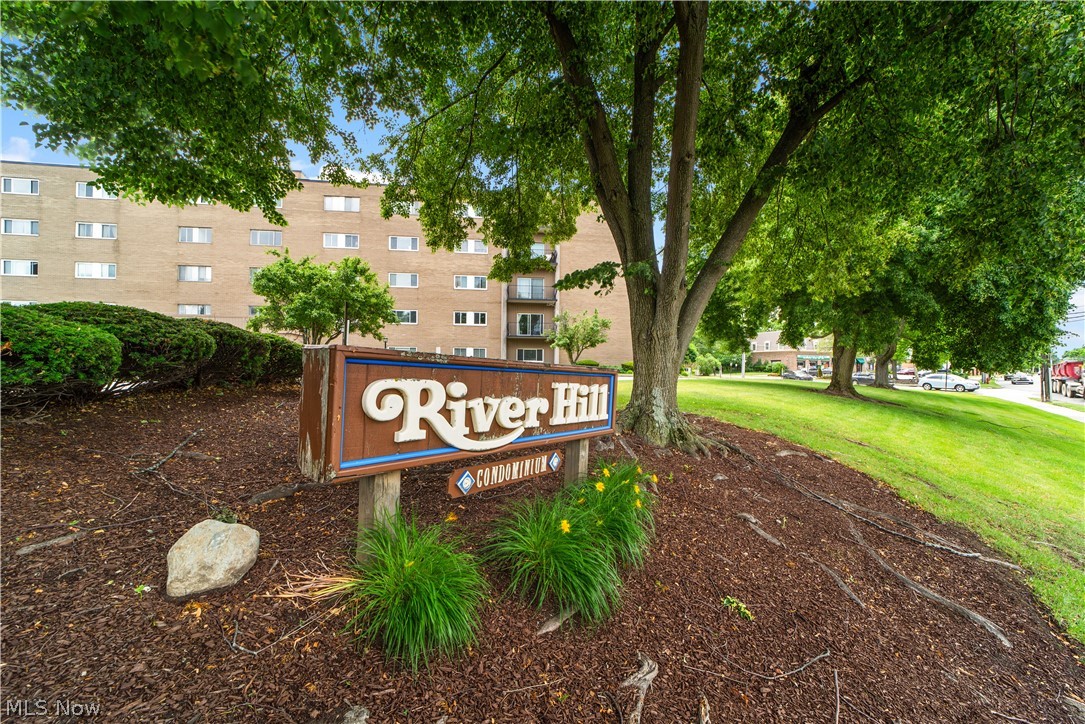 20333 Detroit Road Rocky River OH 44116