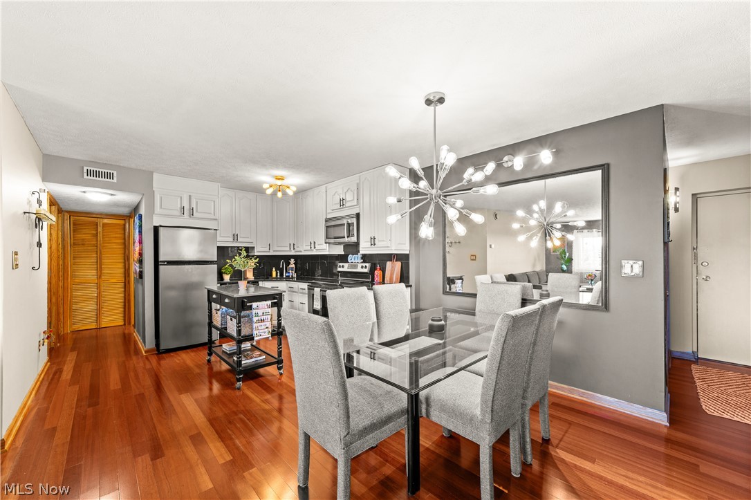20333 Detroit Road Rocky River OH 44116