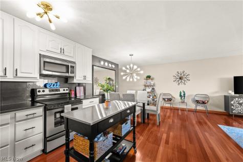 20333 Detroit Road Rocky River OH 44116