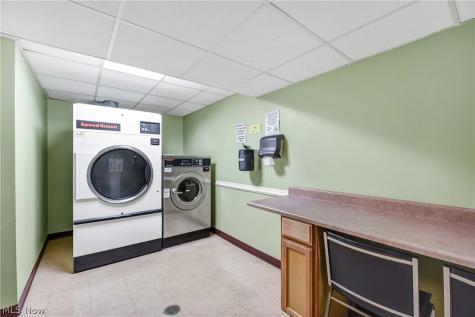 12550 Lake Avenue 12550 Lake Avenue Lakewood OH 44107