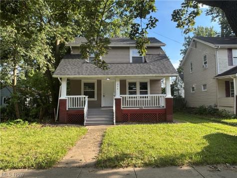 974 Lovers Lane Akron OH 44306