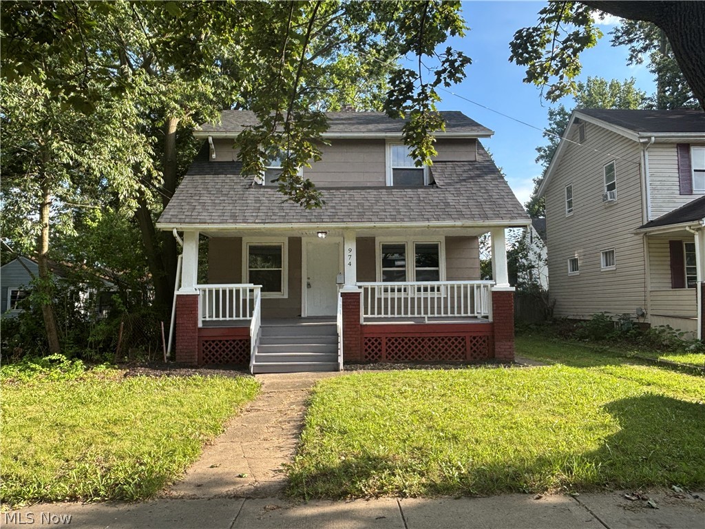 974 Lovers Lane Akron OH 44306