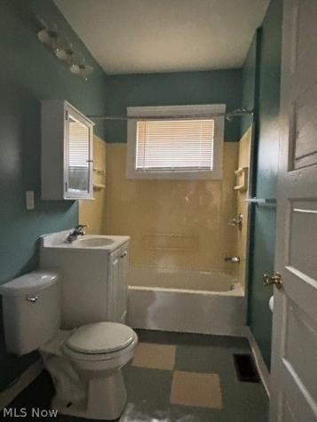10102 Ostend Avenue Cleveland OH 44108