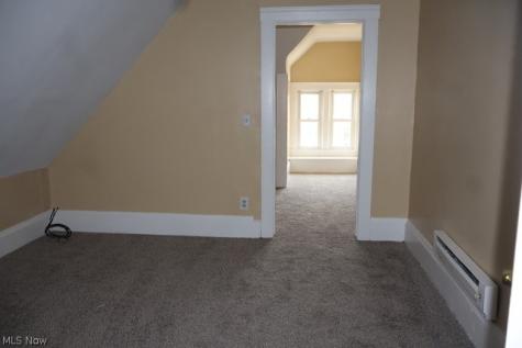 10102 Ostend Avenue Cleveland OH 44108