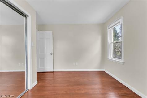 10518 Langton Avenue Garfield Heights OH 44125