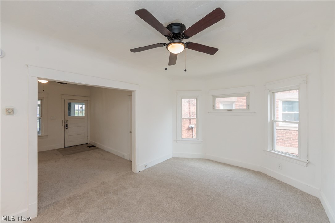 1519 Ridgewood Avenue Lakewood OH 44107
