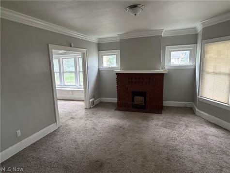 3281 E 118th Street Cleveland OH 44120