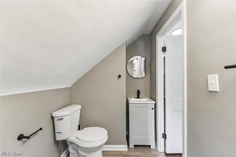 16809 Scottsdale Boulevard Shaker Heights OH 44120