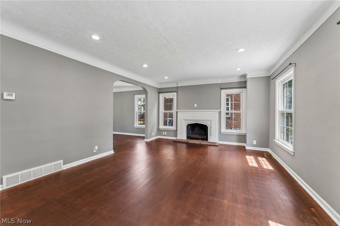 16809 Scottsdale Boulevard Shaker Heights OH 44120