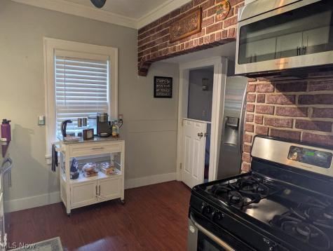 1902 Harding Drive Wickliffe OH 44092