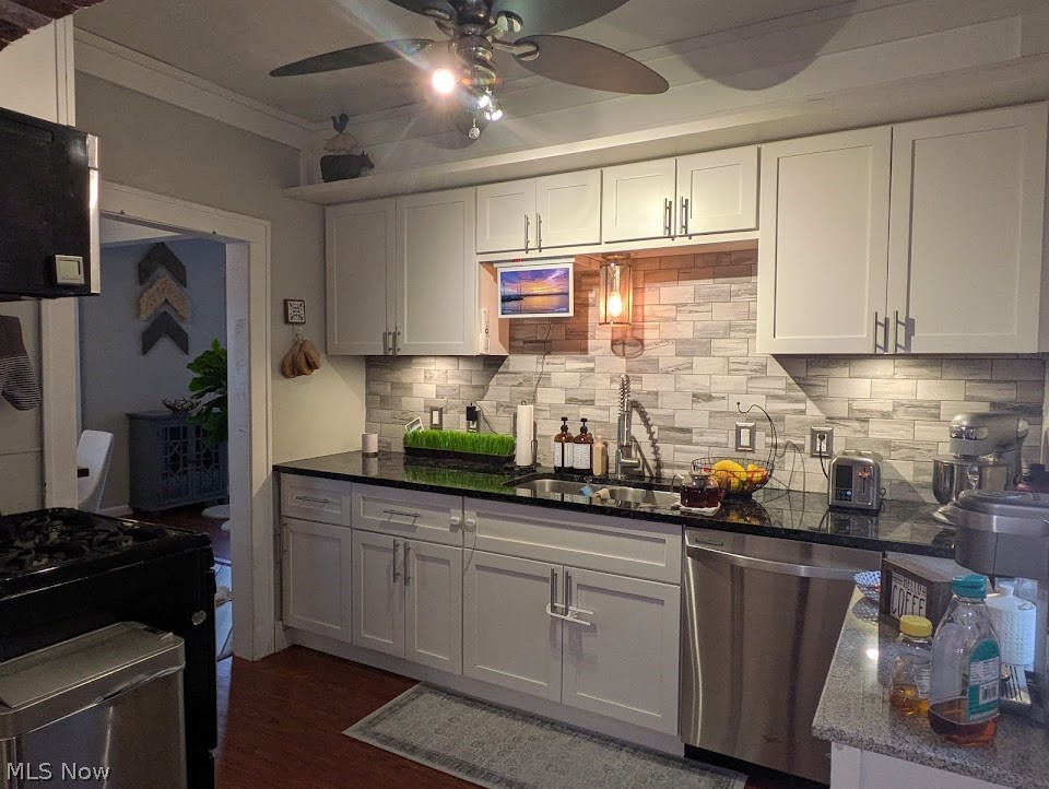 1902 Harding Drive Wickliffe OH 44092