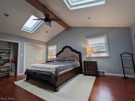1902 Harding Drive Wickliffe OH 44092