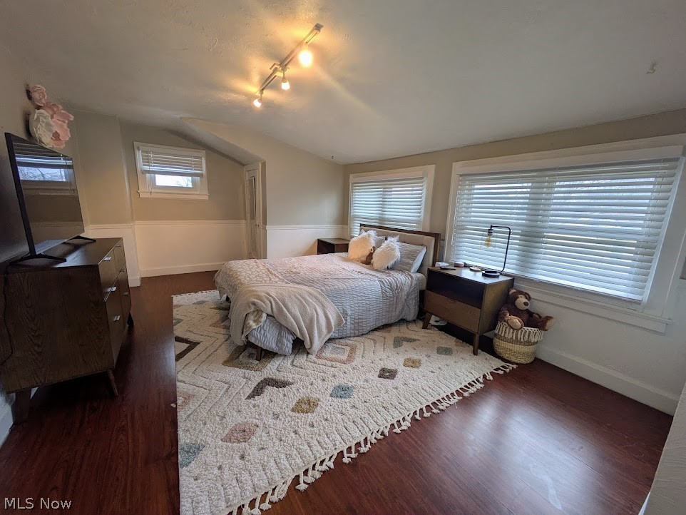 1902 Harding Drive Wickliffe OH 44092