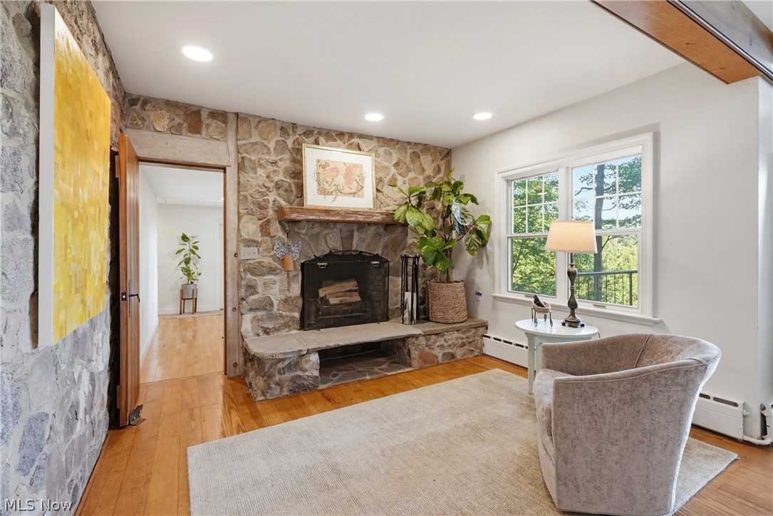 7910 Larkspur Lane Russell OH 44022