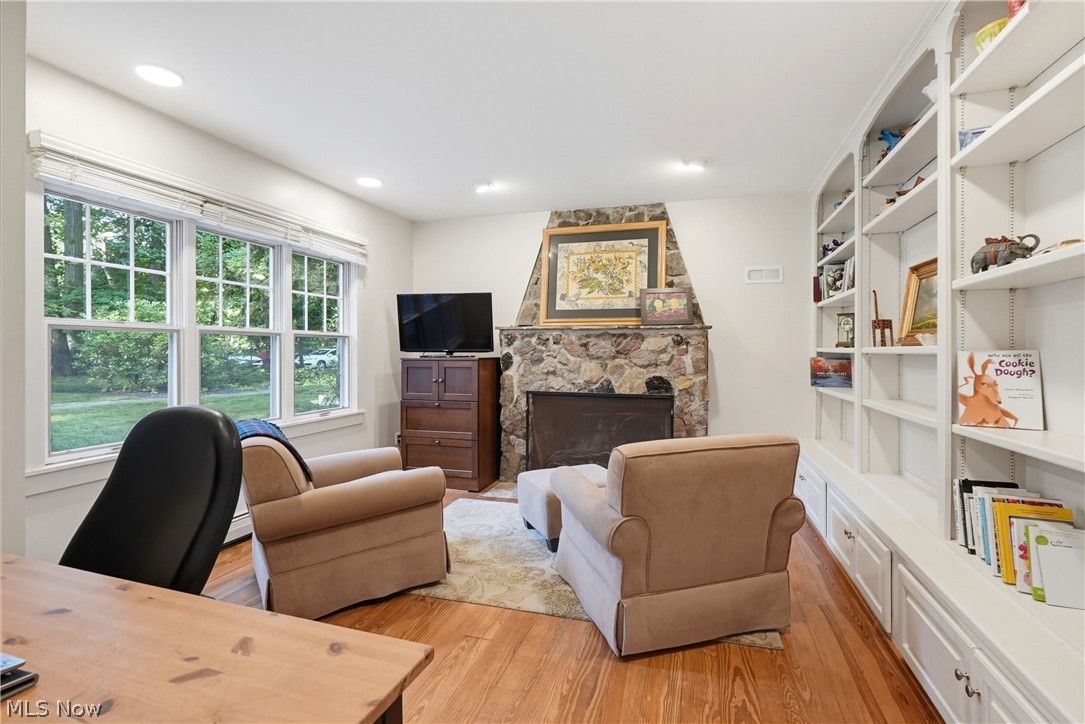 7910 Larkspur Lane Russell OH 44022