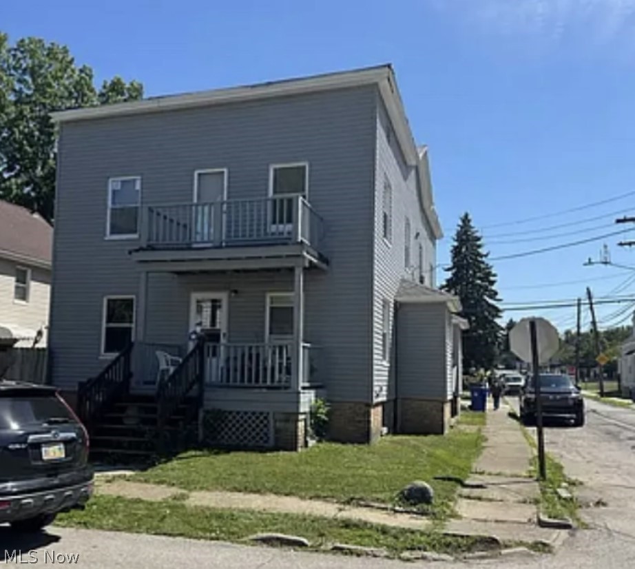2915 Roanoke Avenue Cleveland OH 44109