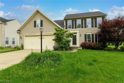 200 Weatherstone Court Copley OH 44321