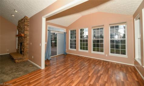 200 Weatherstone Court Copley OH 44321