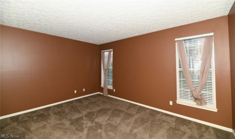 200 Weatherstone Court Copley OH 44321