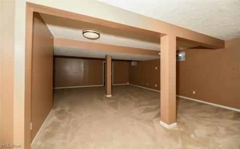 200 Weatherstone Court Copley OH 44321