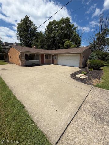 2104 Walter Road Westlake OH 44145
