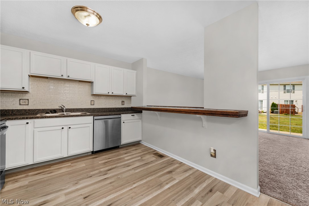 33442 Halle Court Avon Lake OH 44012