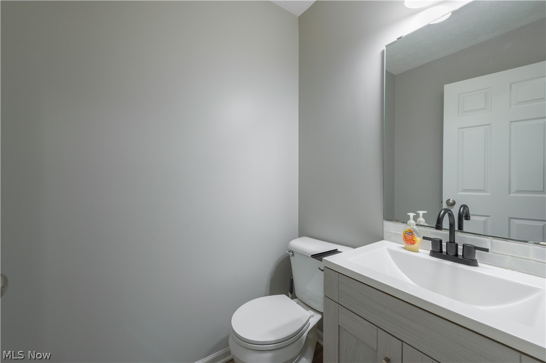 33442 Halle Court Avon Lake OH 44012