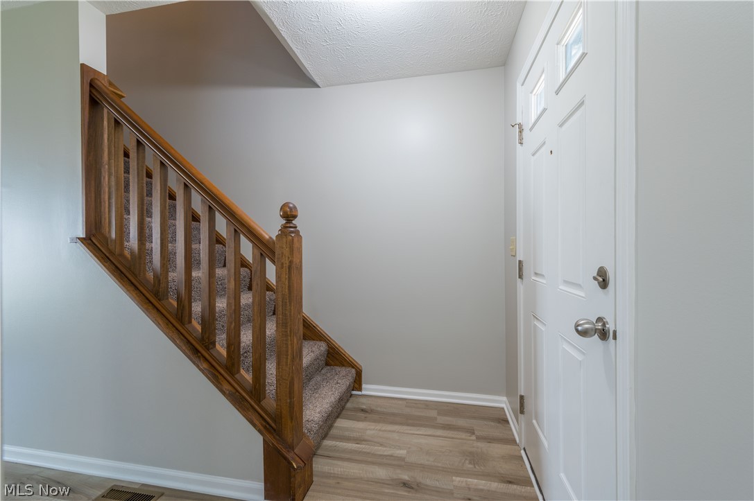 33442 Halle Court Avon Lake OH 44012