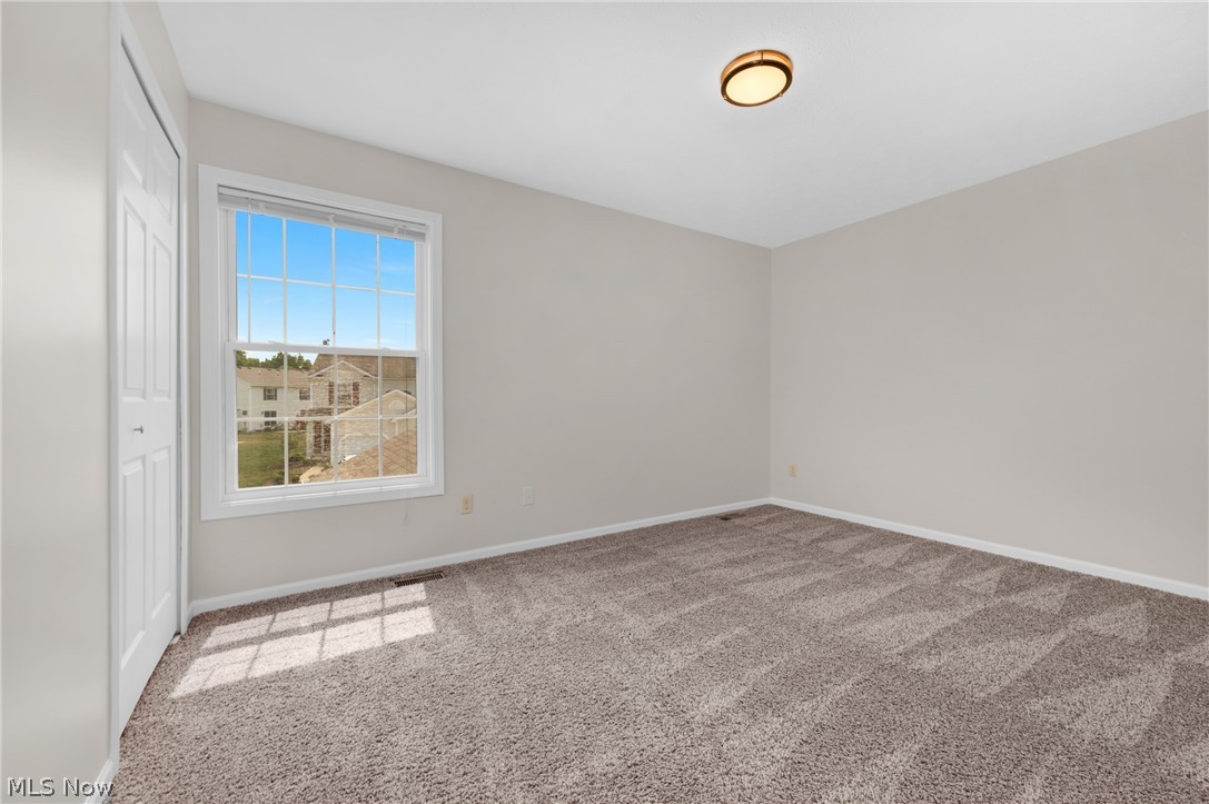33442 Halle Court Avon Lake OH 44012