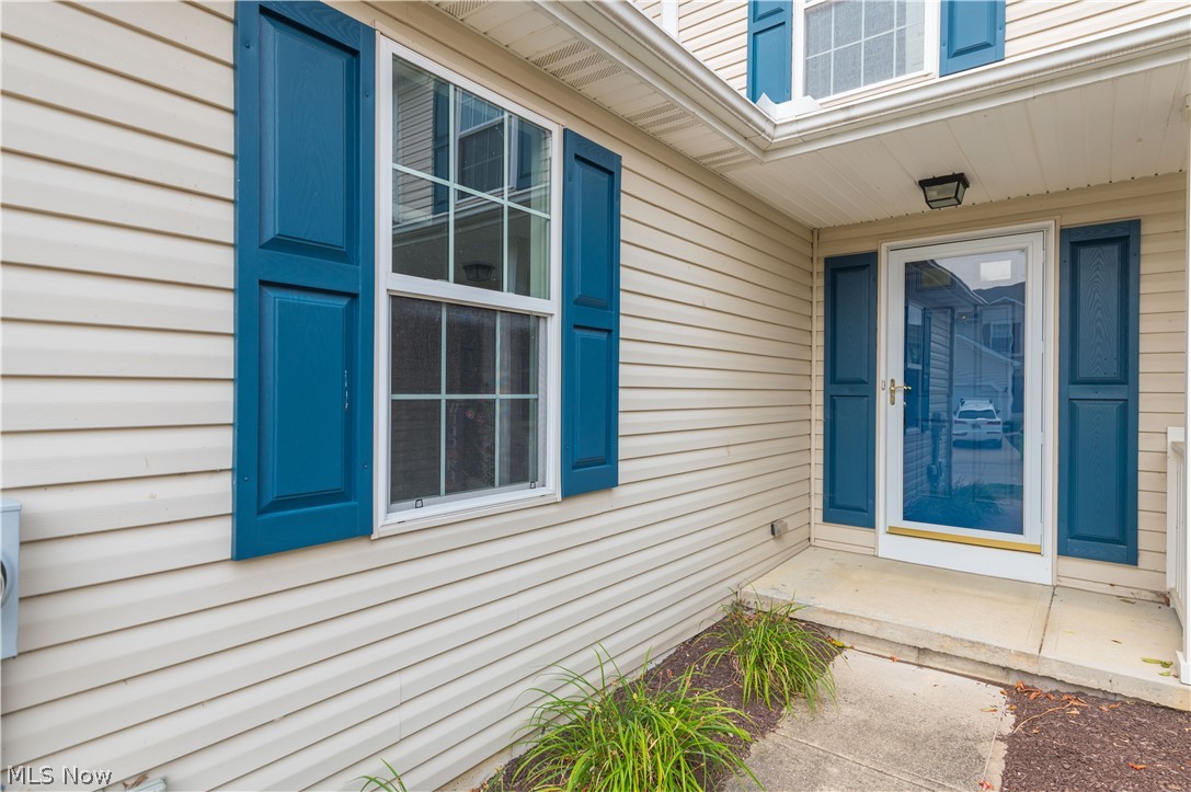 33442 Halle Court Avon Lake OH 44012