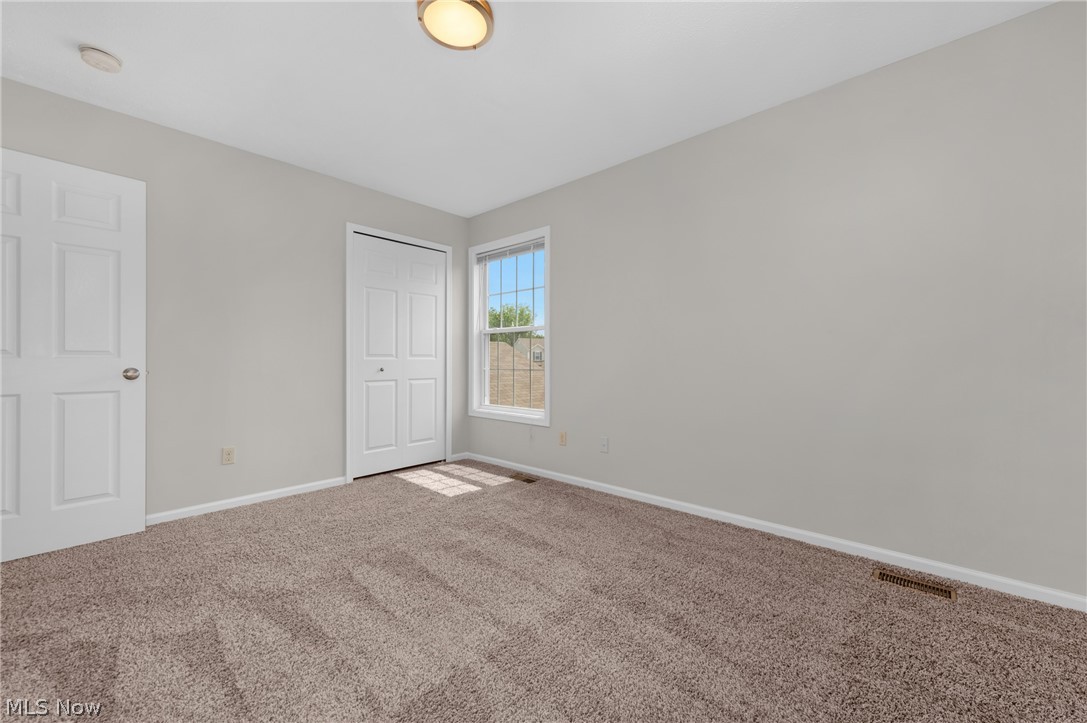 33442 Halle Court Avon Lake OH 44012