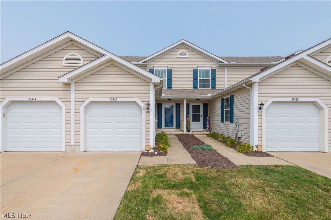 33442 Halle Court Avon Lake OH 44012