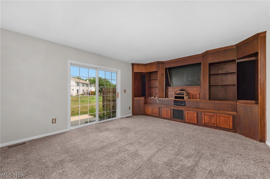 33442 Halle Court Avon Lake OH 44012