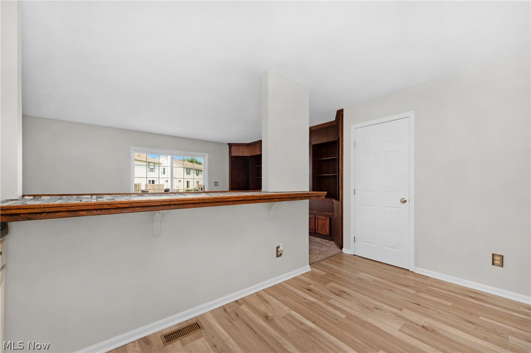 33442 Halle Court Avon Lake OH 44012