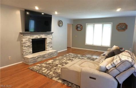 22309 Rock Creek Circle Strongsville OH 44149