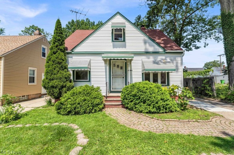 20051 Green Oak Drive Euclid OH 44117