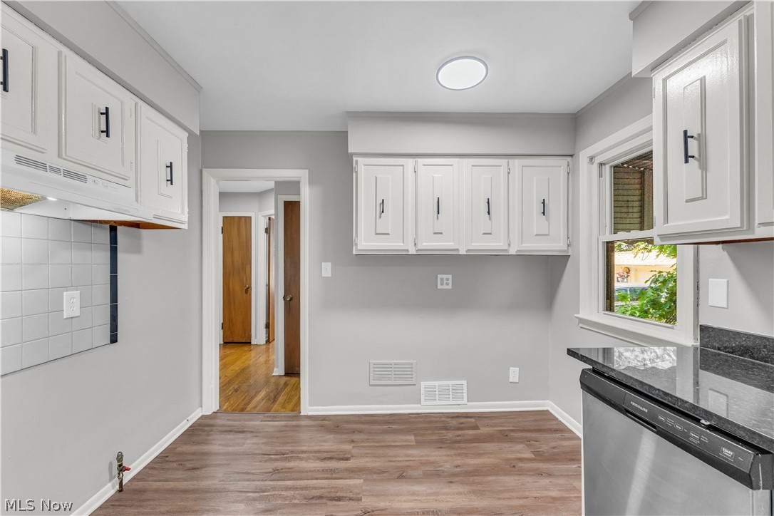 20051 Green Oak Drive Euclid OH 44117