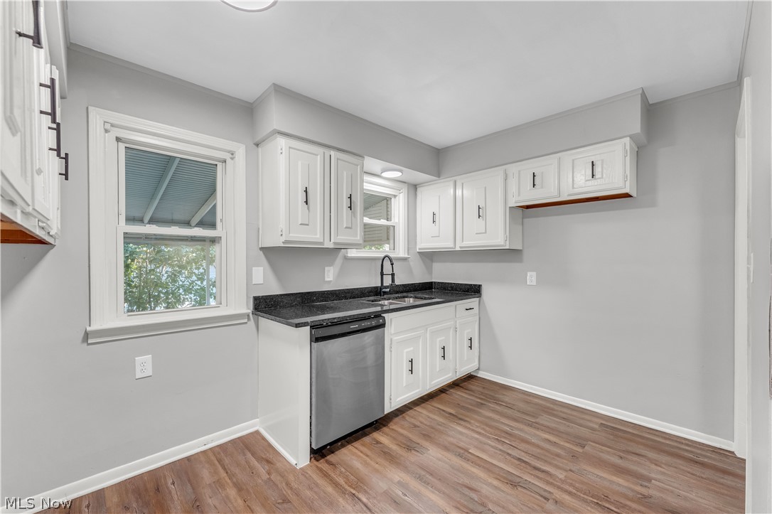 20051 Green Oak Drive Euclid OH 44117