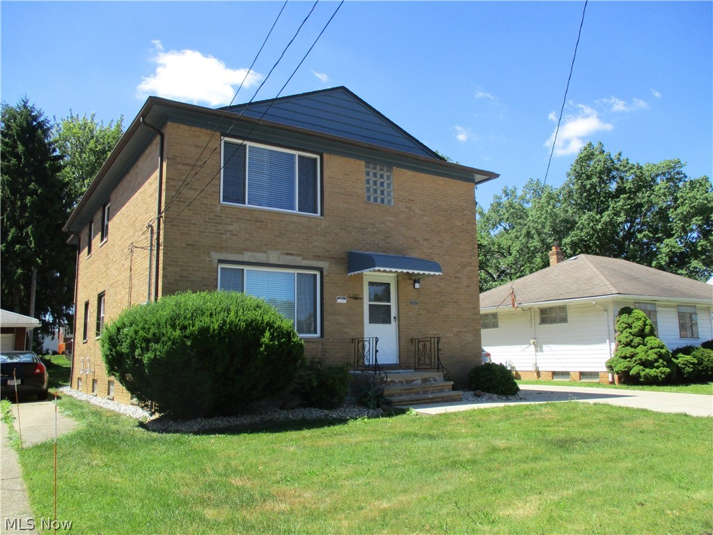 3017 Snow Road Parma OH 44134