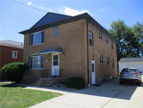 3017 Snow Road Parma OH 44134