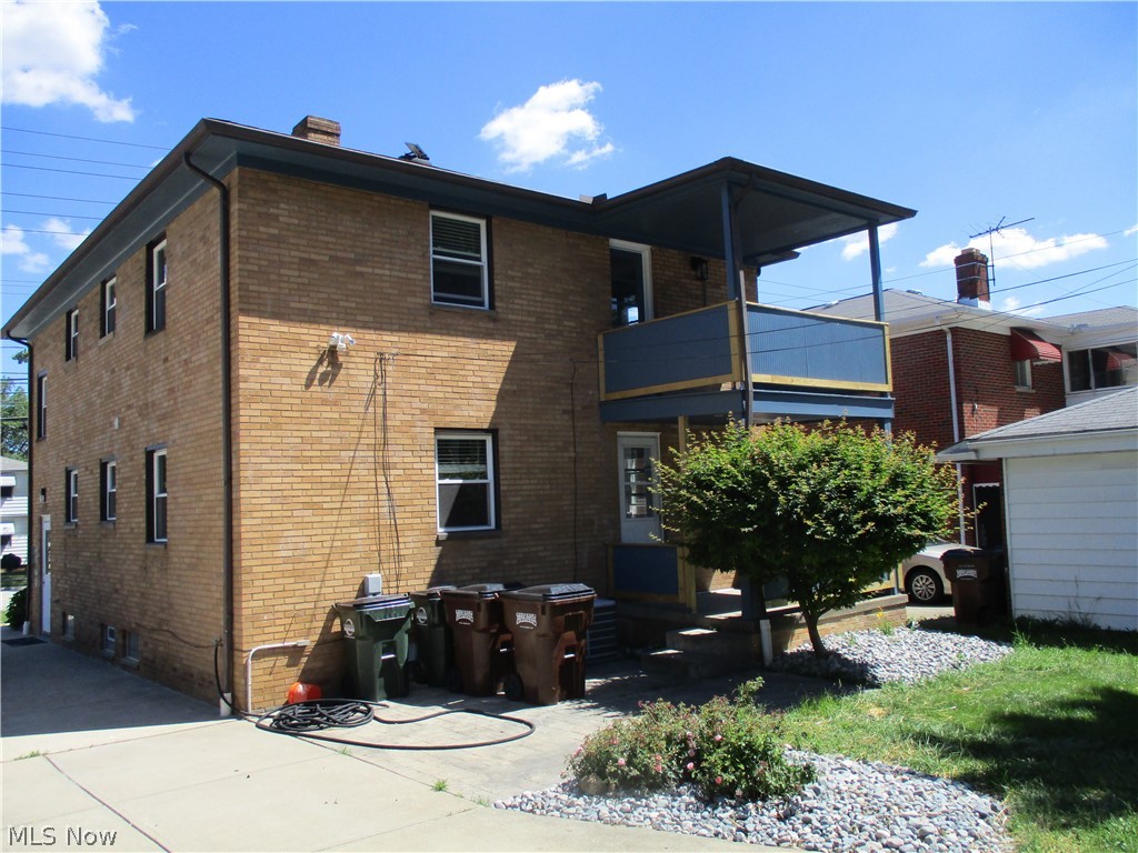 3017 Snow Road Parma OH 44134