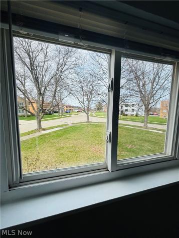 21045 Southbend Circle Rocky River OH 44116