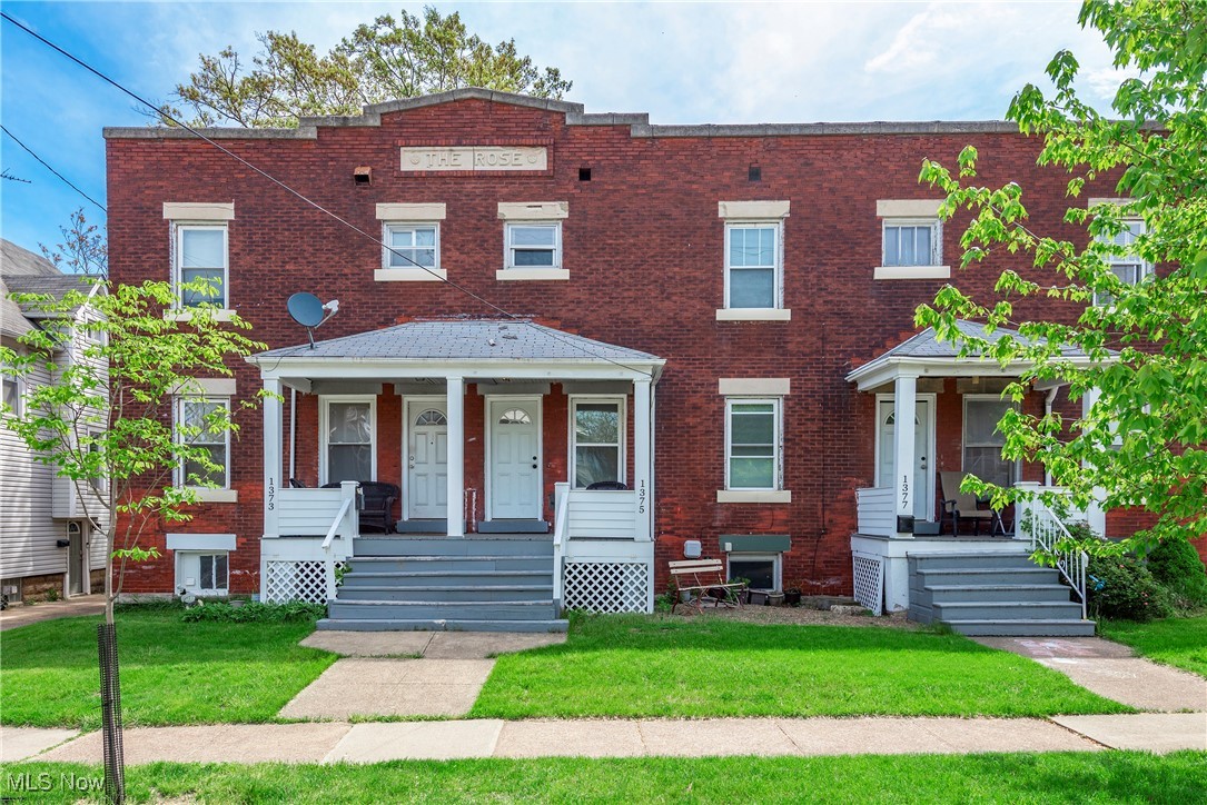 1375 Cranford Avenue Lakewood OH 44107