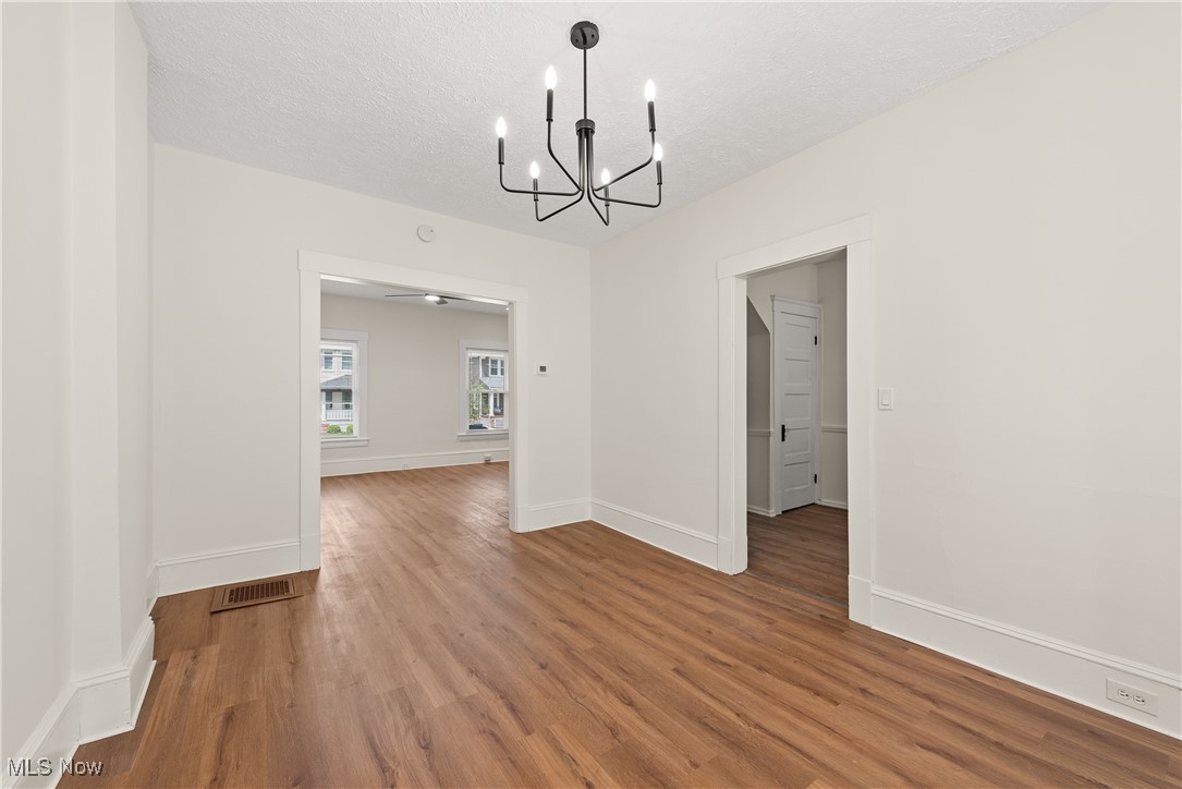 1375 Cranford Avenue Lakewood OH 44107