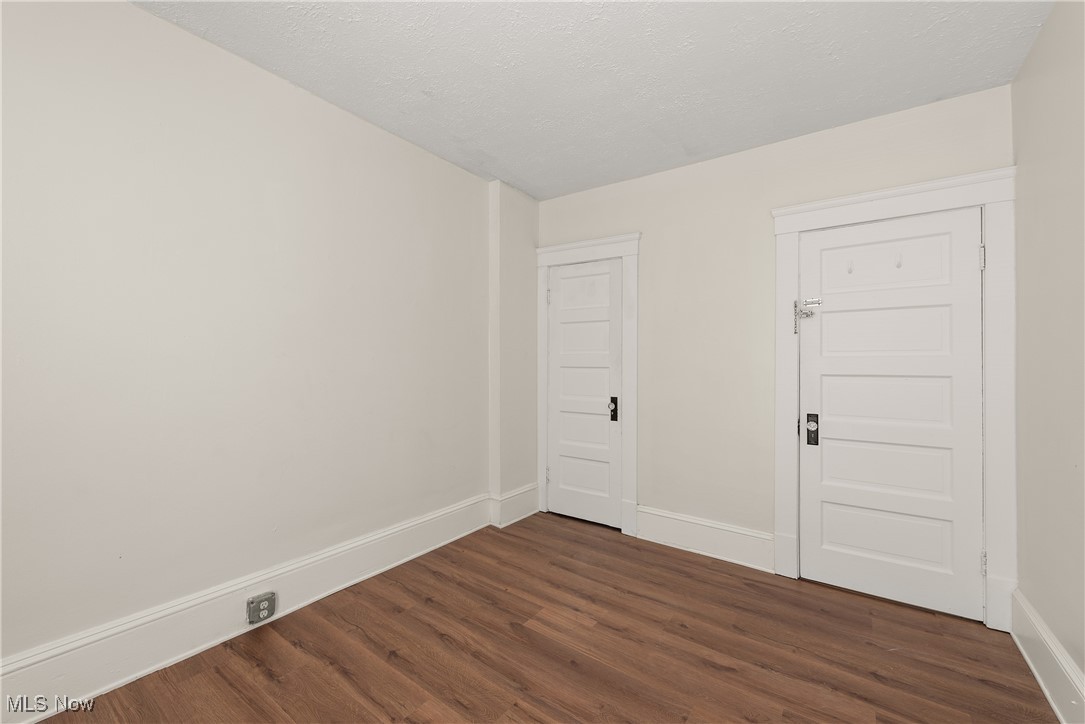 1375 Cranford Avenue Lakewood OH 44107