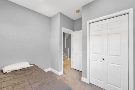 2702 Bridge Avenue Cleveland OH 44113