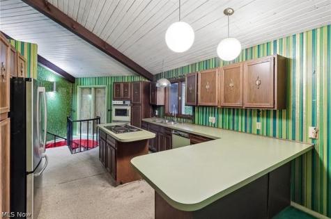 9555 Olde Eight Road Northfield OH 44067
